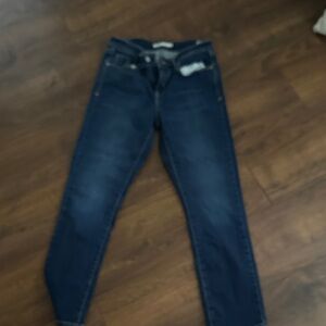 Levi’s Classic Mid Rise Skinny Dark Blue Ankle Jeans